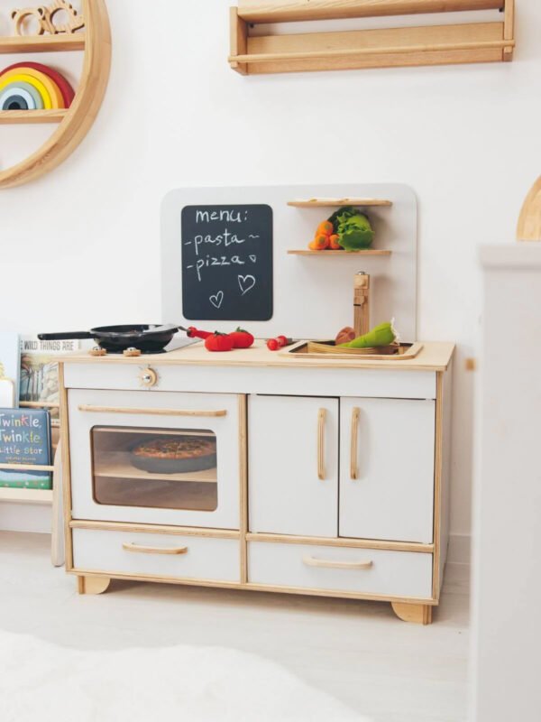Houten speelgoedkeuken