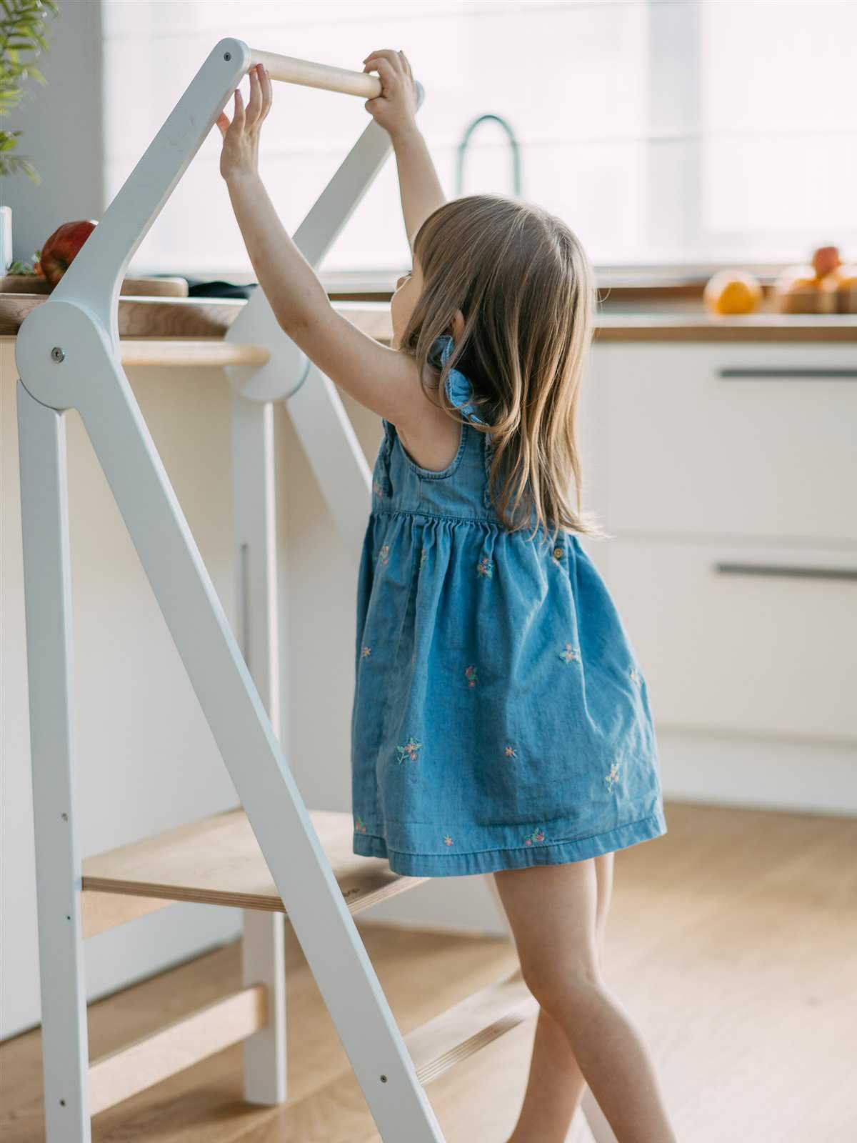 Houten Montessori Leertoren - inklapbaar en verstelbaar