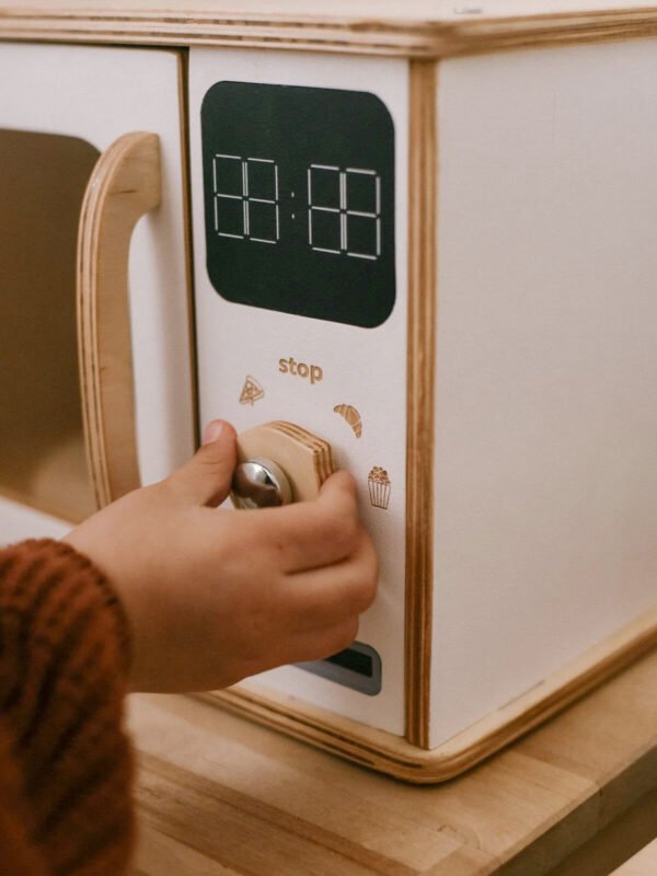 Houten speelgoedmagnetron