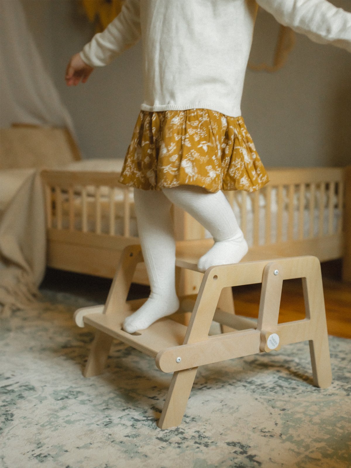 Houten Montessori stoel/krukje 2-in-1