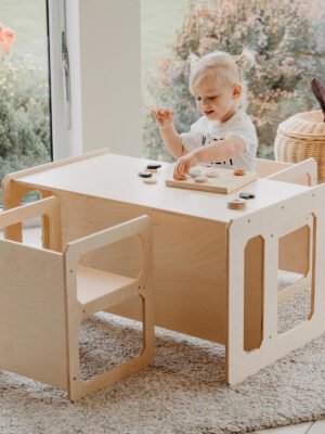 Houten Montessori Speeltafel met 2 stoelen